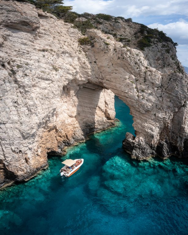 Keri-Caves-in-Zakynthos-by-private-boat-with-Luxury-Travel-Zakynthos