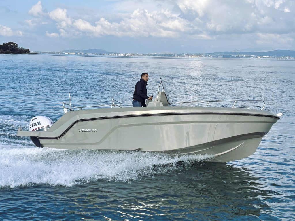 Brand-New-boat-for-hire-in-Zakynthos-LTZ